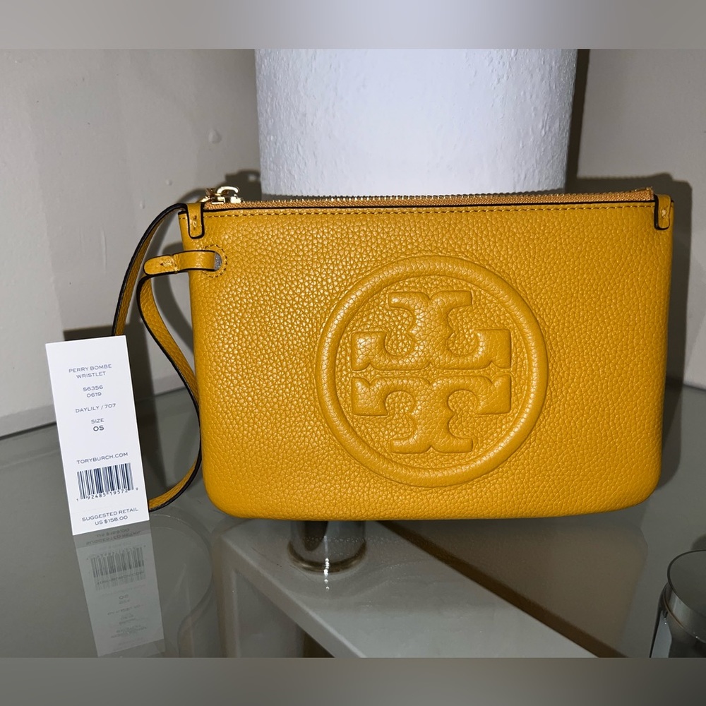Tory Burch Perry Bombe Wristlet